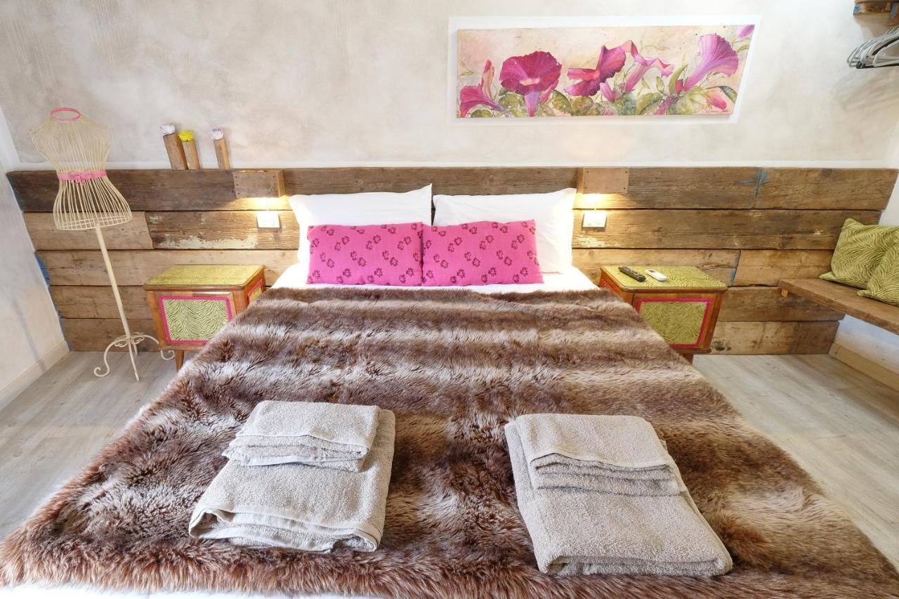 La Turandot Suite With Ac And Wifi ルッカ エクステリア 写真